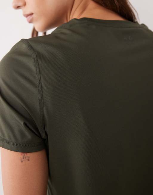 4505 Icon active quick dry performance t-shirt in khaki, 4 of 4