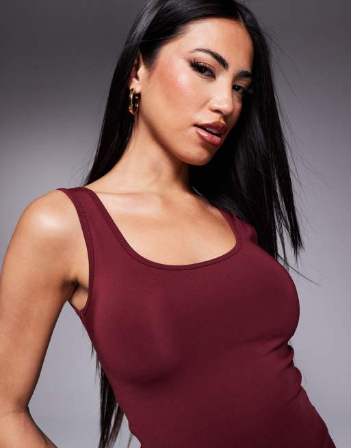 4505 Icon active slightly cropped singlet in burgundy, 3 of 4