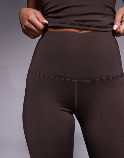 4505 Icon booty sculpt gym leggings with inner pocket in French roast, 5 of 5