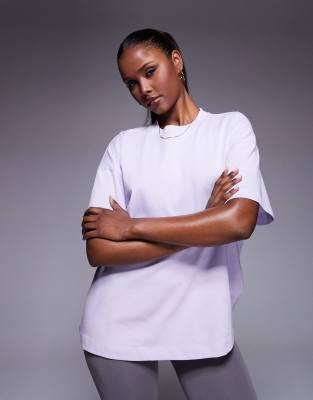 4505 Icon boxy heavyweight cotton t-shirt with quick dry finish in lilac-Purple