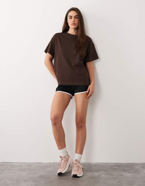 4505 – Icon – Brun, tvättad, snabbtorkande och kraftig t-shirt i oversize av bomull - view 1