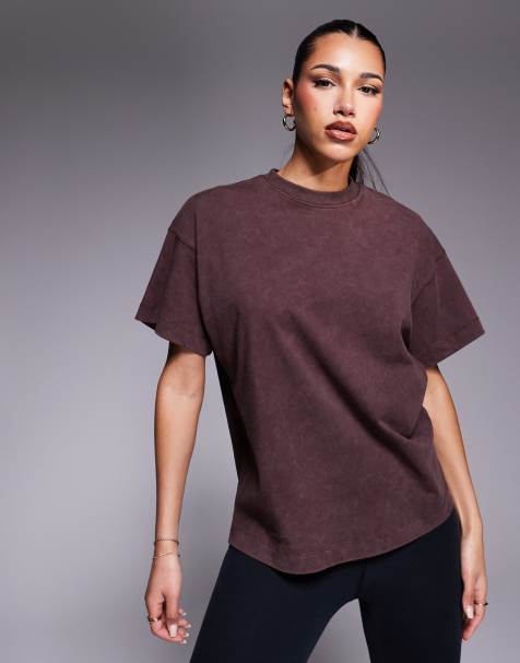 4505 – Icon – Brun, tvättad t-shirt i kraftig bomull med boxig passform och snabbtorkande finish - view 1