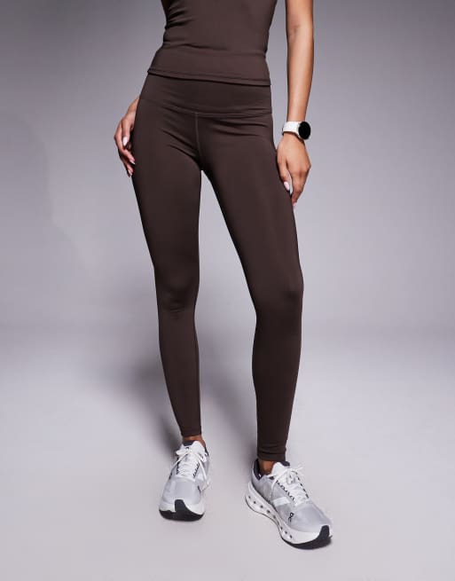 4505 – Icon – Bruna gymleggings med innerficka och formande design baktill, 2 av 5