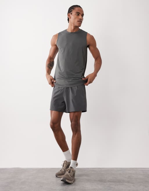 4505 - Icon - Confezione da 2 top senza maniche da allenamento in rete quick dry grigio scuro e bianco, 2 di 5