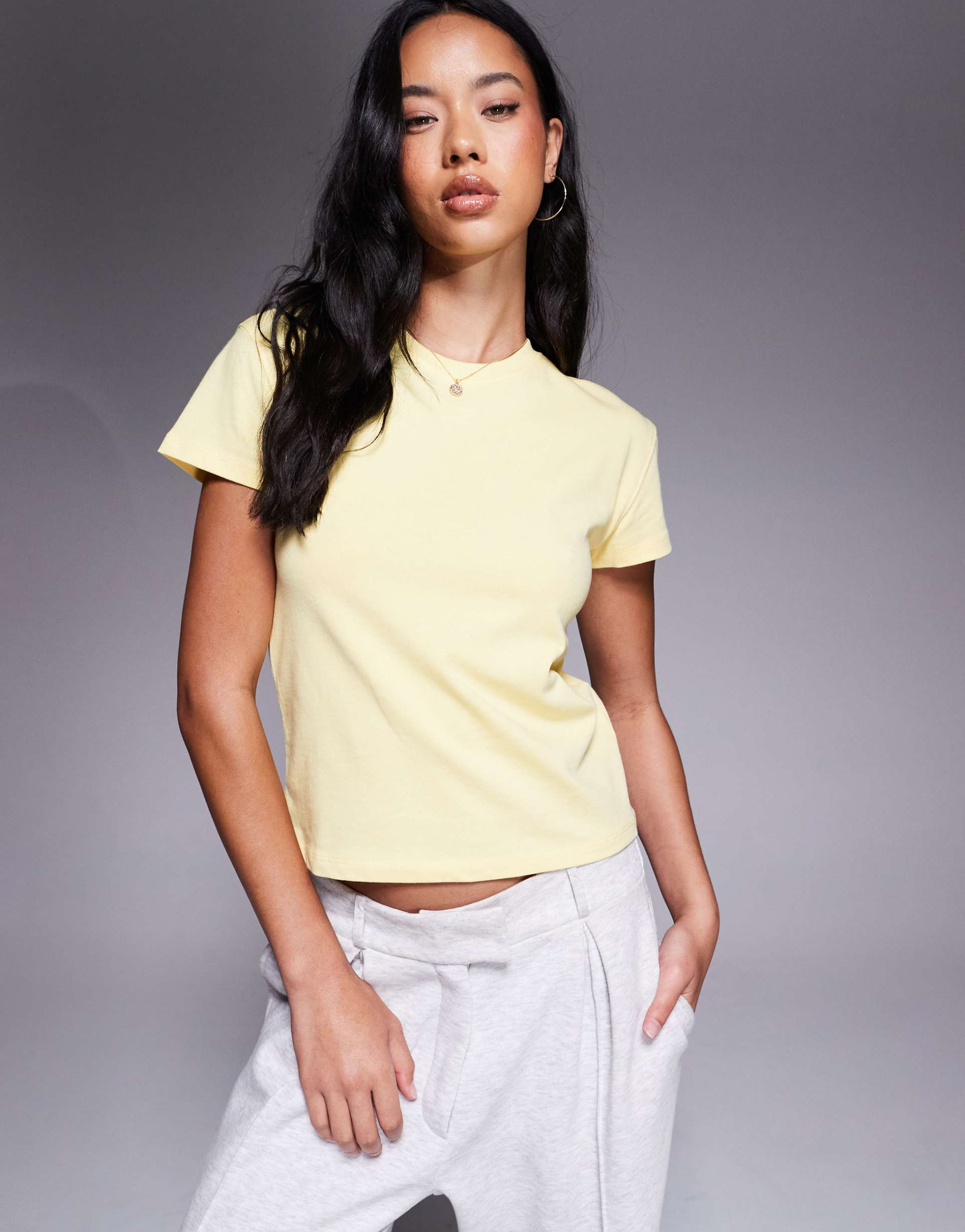 4505 icon cotton boxy t-shirt with quick dry finish in lemon yellow