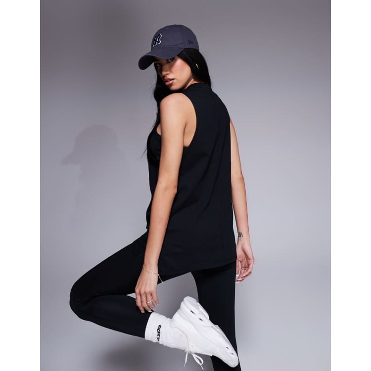 207632126-1-black?$n_750w$&wid