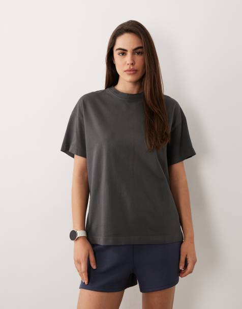 4505 – Icon – Grå, tvättad t-shirt i kraftig bomull och oversize med snabbtorkande finish - view 1