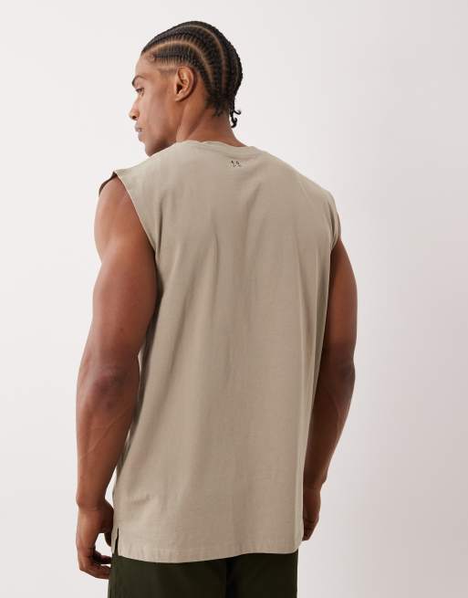 4505 – Icon – Gråbeige träningslinne i oversize och bomull med snabbtorkande finish, 3 av 5
