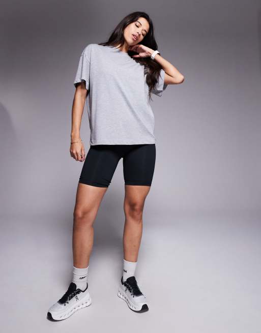 4505 – Icon – Gråmelerad, kraftig t-shirt i bomull och oversize med snabbtorkande finish, 2 av 4