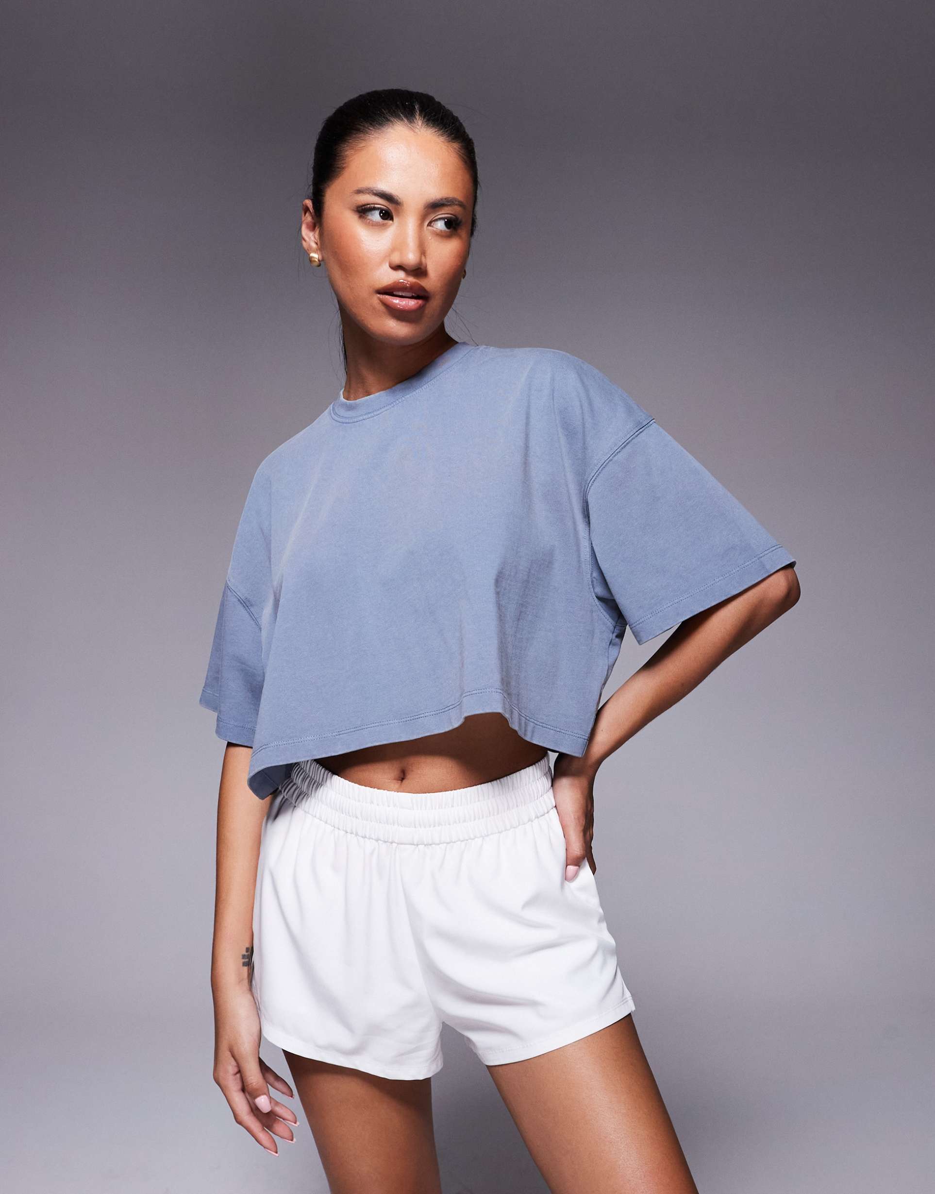 4505 icon heavyweight cotton cropped t-shirt with quick dry finish in china blue