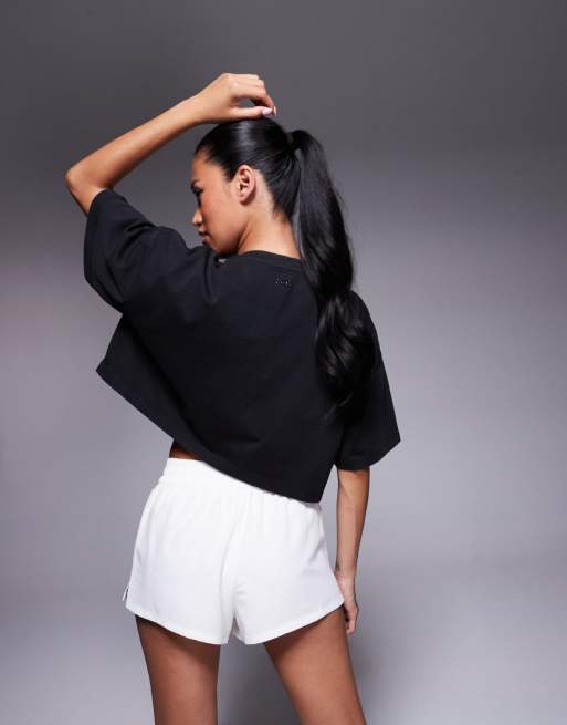 4505 Icon heavyweight cotton cropped t-shirt with quick dry finish in washed black, 2 of 4
