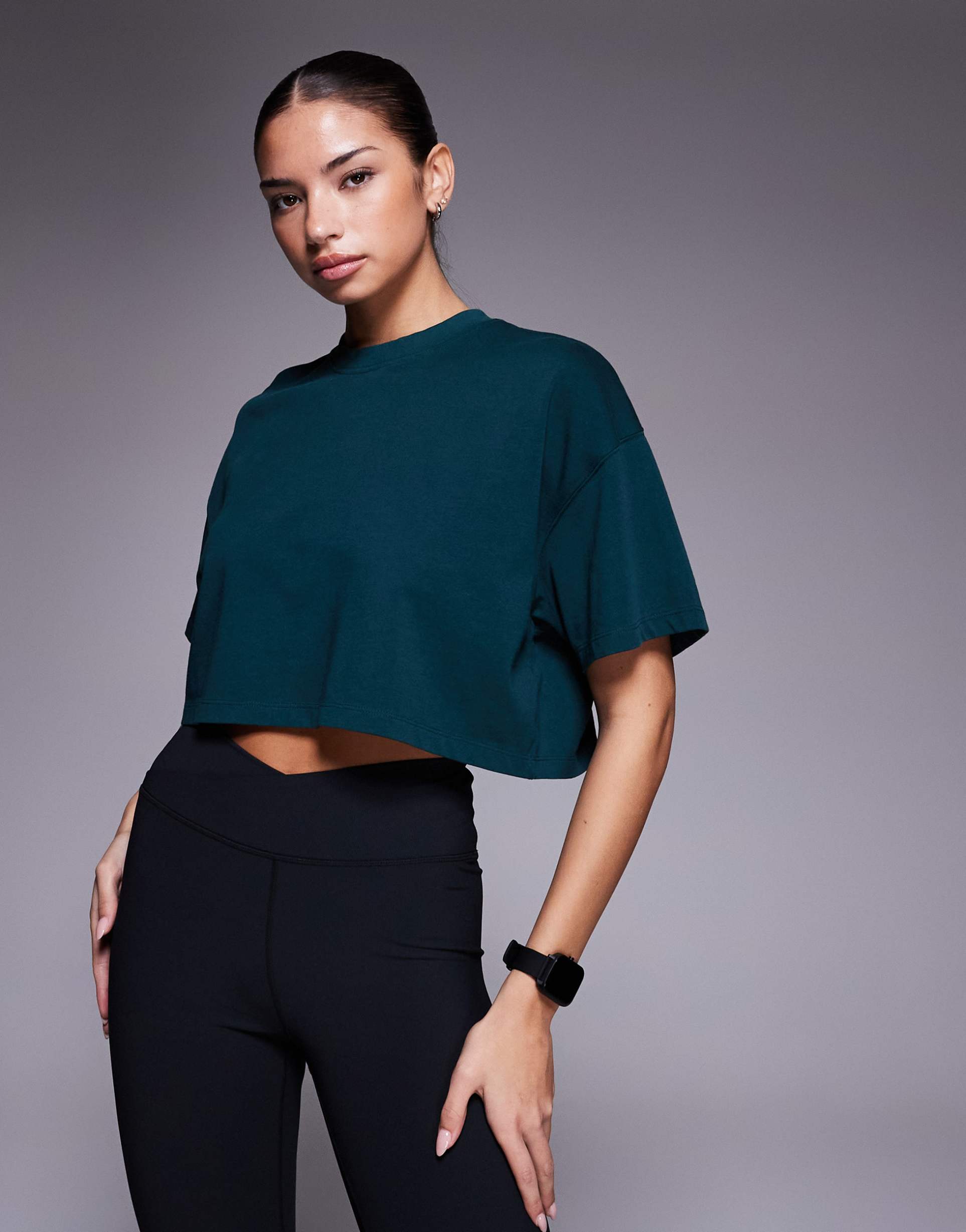 4505 icon heavyweight cotton cropped t-shirt with quick dry finish in washed evergreen