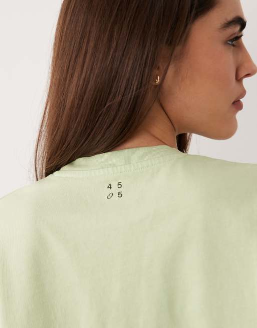 4505 Icon heavyweight cotton cropped t-shirt with quick dry finish in washed lime, 4 of 4