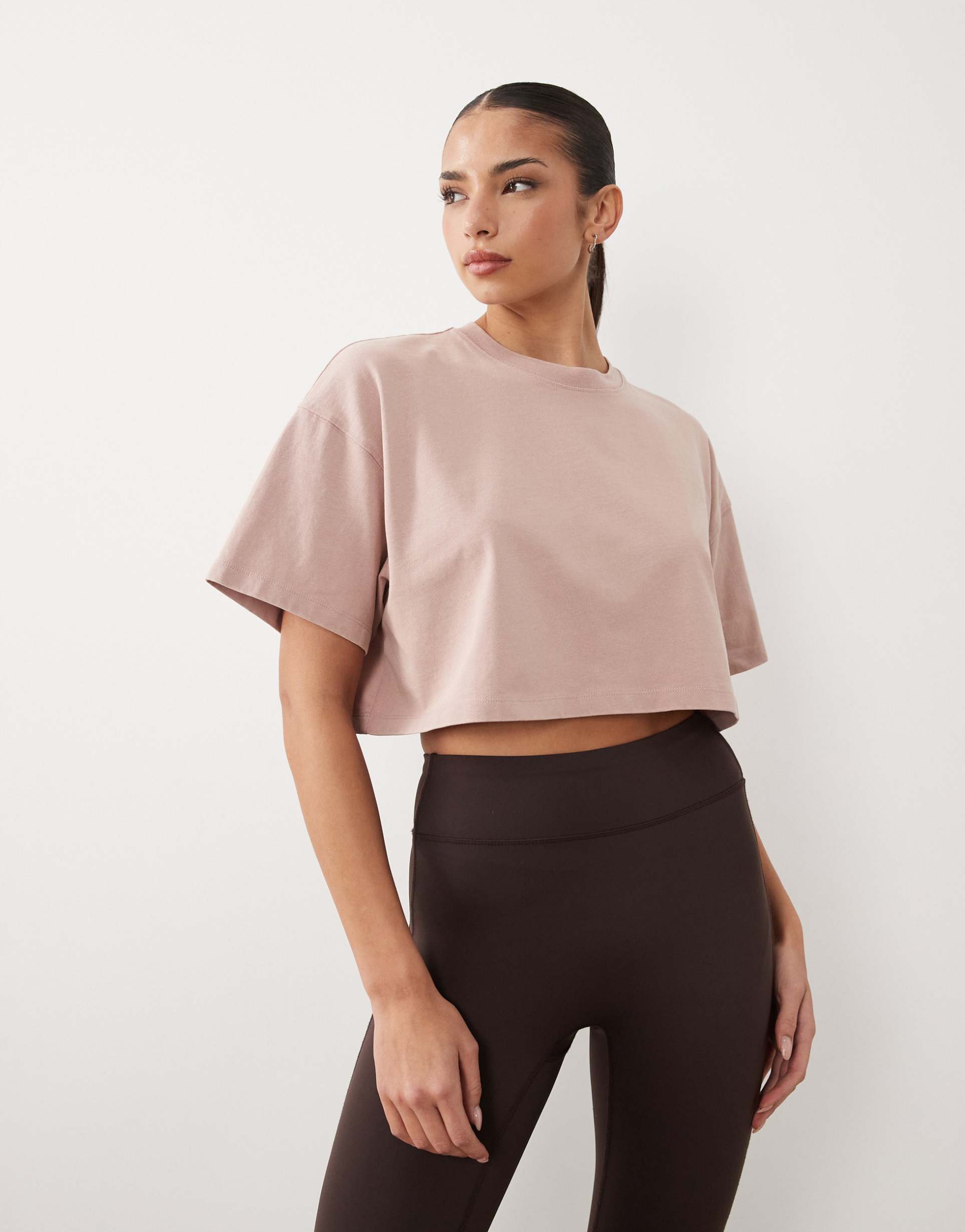 4505 icon heavyweight cotton cropped t-shirt with quick dry finish in washed pink