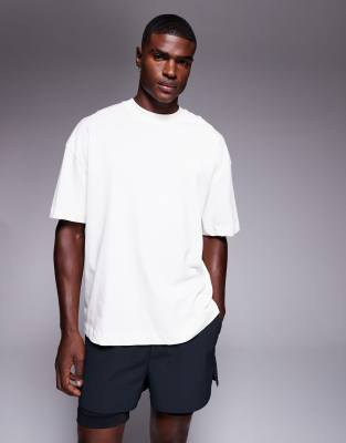 4505 Icon Heavyweight Cotton Oversized Back Print T-shirt With Quick Dry Finish In White