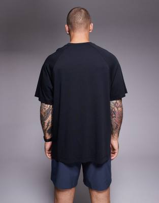 4505 Icon Heavyweight Cotton Oversized T-shirt With Quick Dry Finish In Black