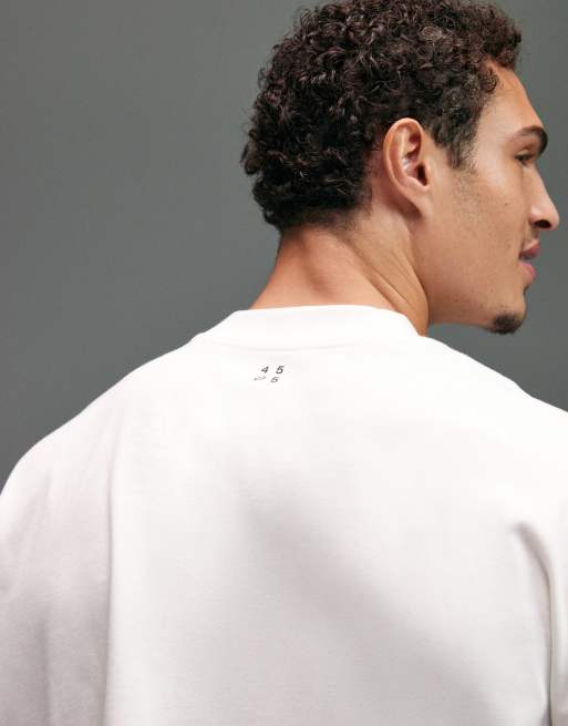 4505 Icon heavyweight cotton oversized t-shirt with quick dry finish in off white, 4 of 5