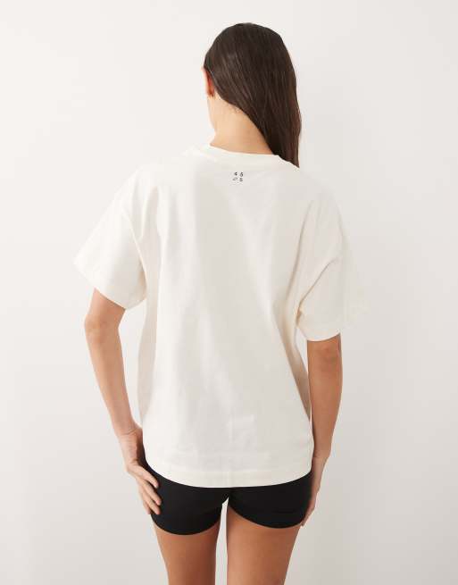 4505 Icon heavyweight cotton oversized t-shirt with quick dry finish in off white, 4 of 4