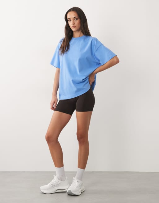 4505 Icon heavyweight cotton oversized t-shirt with quick dry finish in washed azure blue, 2 of 4
