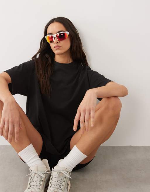 4505 Icon heavyweight cotton oversized t-shirt with quick dry finish in washed black, 3 of 4