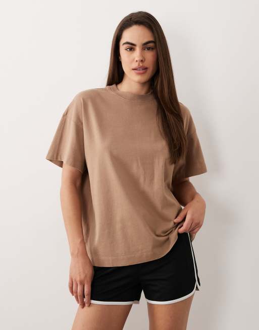 4505 Icon heavyweight cotton oversized t-shirt with quick dry finish in washed fawn, 2 of 4