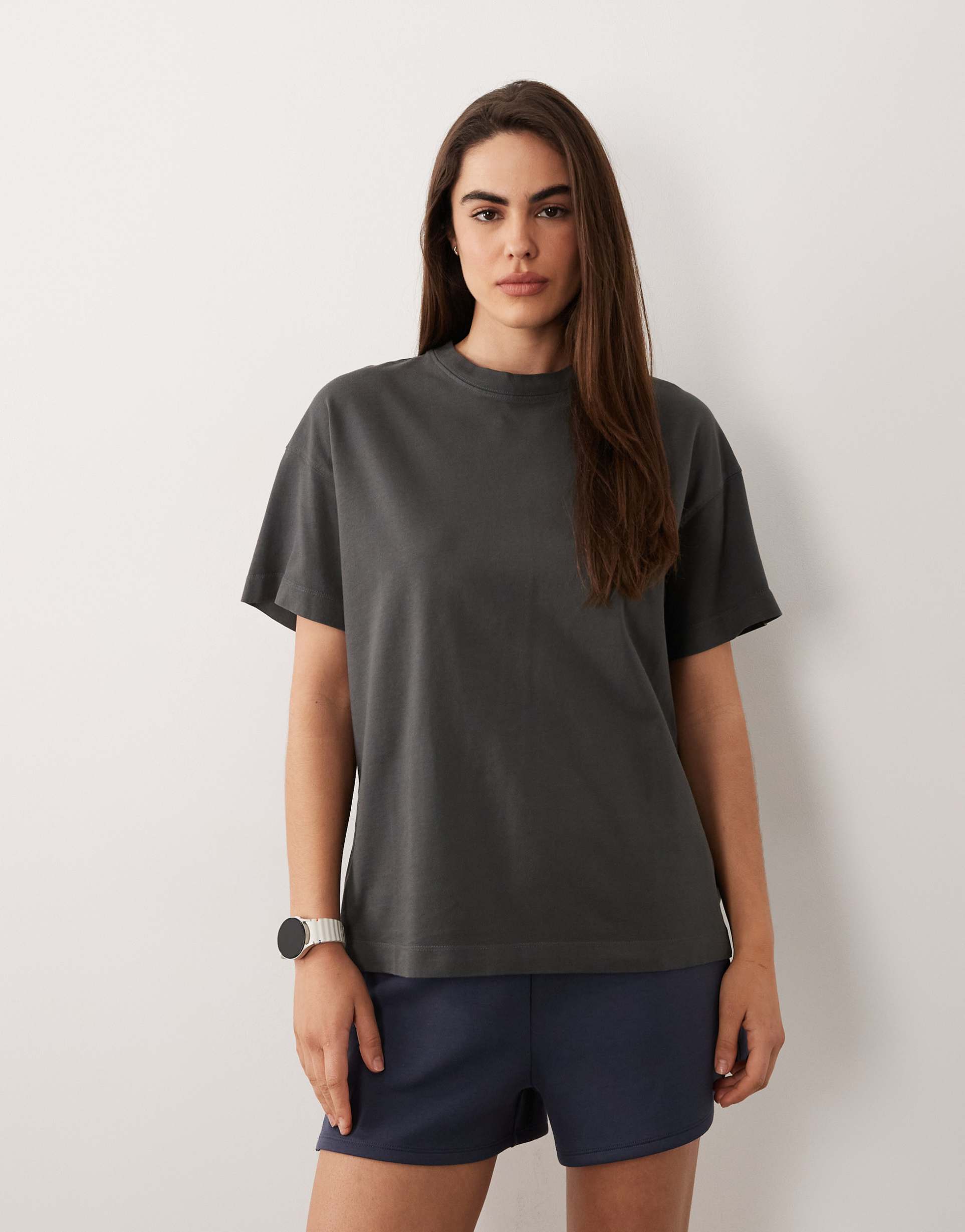 4505 icon heavyweight cotton oversized t-shirt with quick dry finish in washed gray