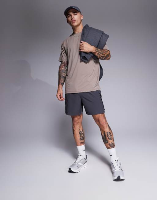 4505 - Icon - Koksgrå hurtigttørrende cargo-træningsshorts på 18 cm, 2 af 5