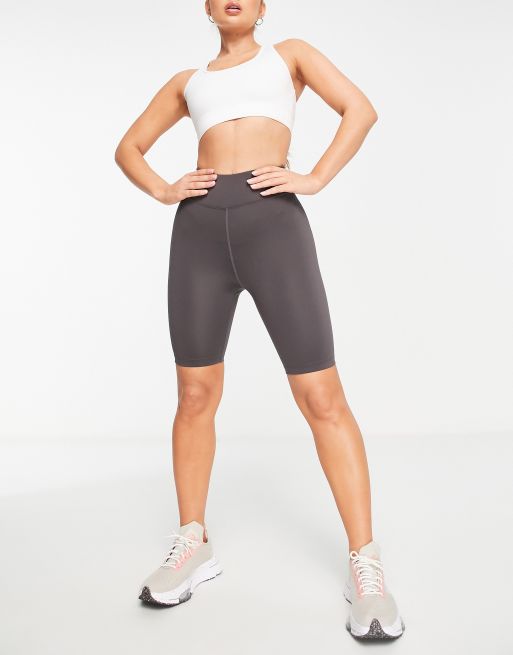 4505 - Icon - Koksgrå leggingshorts på 20 centimeter med formende detalje bagpå , 2 af 4