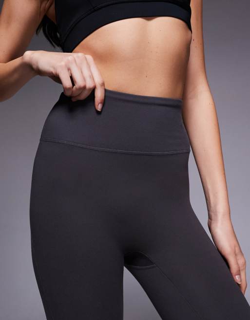 4505 - Icon - Legging de yoga slim avec bas évasé en tissu doux à taille haute - Granite, 4 de 5