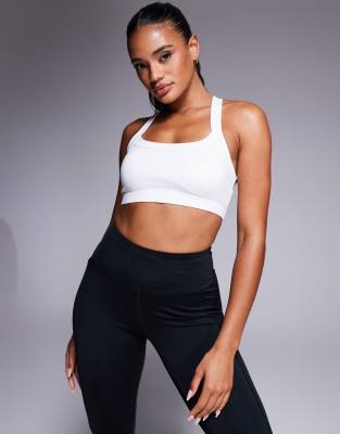 4505 Icon Medium Support Square Neck Sports Bra With Adjustable Straps