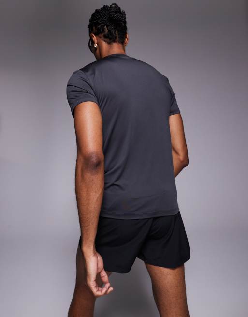  4505 – Icon – Mörkgrå, snabbtorkande tränings-t-shirt i muscle fit, 5 av 5
