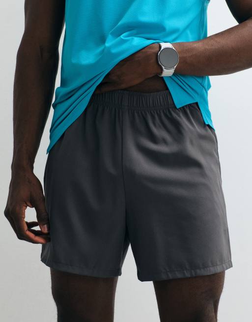 4505 – Icon – Mörkgrå, snabbtorkande träningsshorts med dragkedjefickor och 13 cm benlängd, 5 av 5