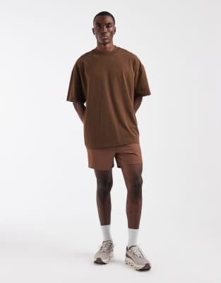 Icon - Oversize-T-Shirt aus schwerer Baumwolle in verwaschenem Braun mit schnell trocknendem Finish-Brown Brown XS