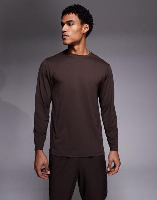 4505 Icon Quick Dry Mesh Long Sleeve Training T-shirt In Brown