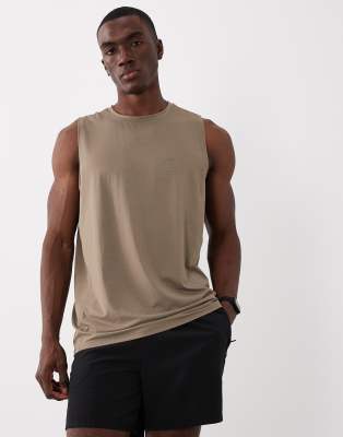 4505 Icon Quick Dry Mesh Training Tank Top In Neutral