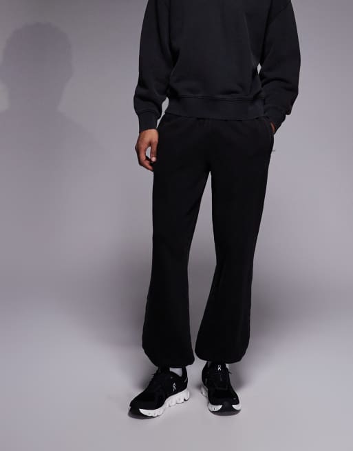 4505 Icon Rest Day heavyweight 440gsm cotton cuffed sweatpants with zip pockets in washed black, 2 of 5