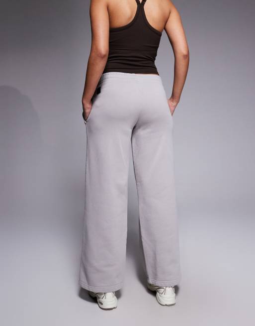 4505 Icon Rest Day heavyweight 440gsm cotton wide leg sweatpants in washed ash, 2 of 5