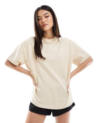 4505 - Icon - Schnelltrocknendes, kastiges Oversize-T-Shirt aus schwerem Stoff in Graubeige-Neutral