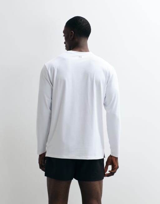 4505 – Icon – Schnelltrocknendes, langärmliges Trainings-T-Shirt aus Mesh in Weiß, 5 von 5