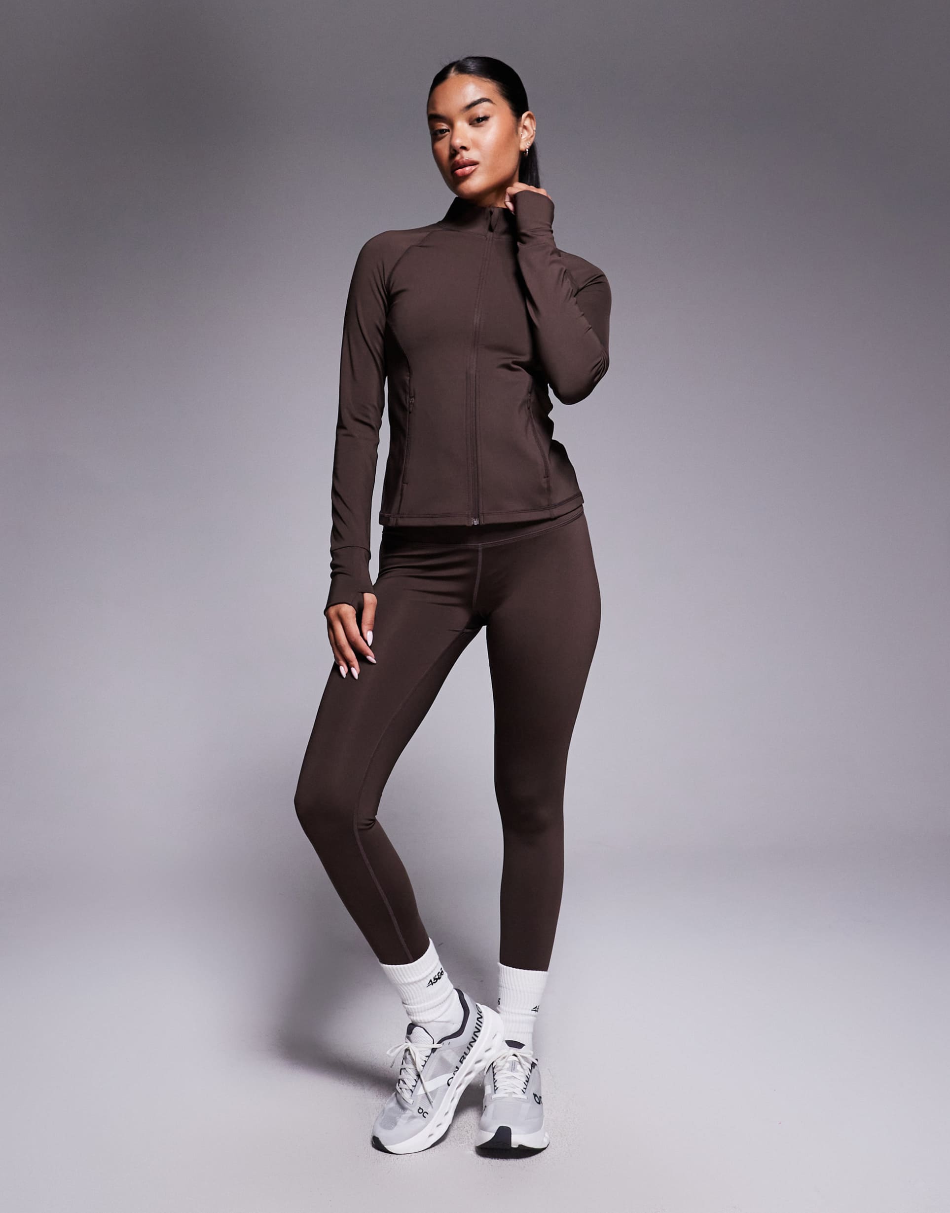 4505 icon sculpting zip up long sleeve jacket in french roast