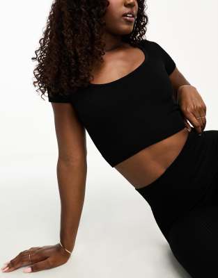 4505 4505 Icon seamless rib scoop neck t-shirt in black