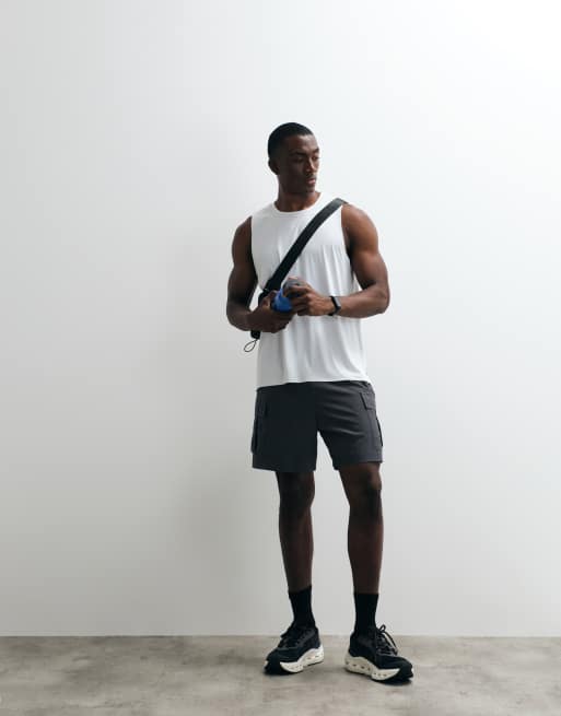 4505 - Icon - Sneldrogende cargo-trainingsshort van 18 cm met ritszakken in antracietgrijs, 4 van 5