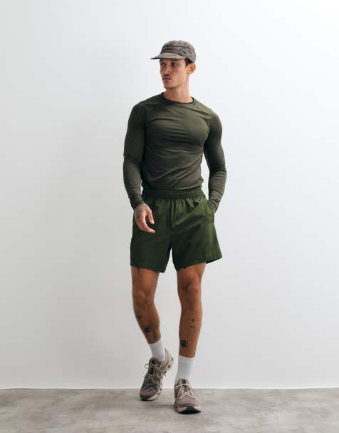 4505 - Icon - Sneldrogende muscle fit basissporttop met lange mouwen in kaki - view 1