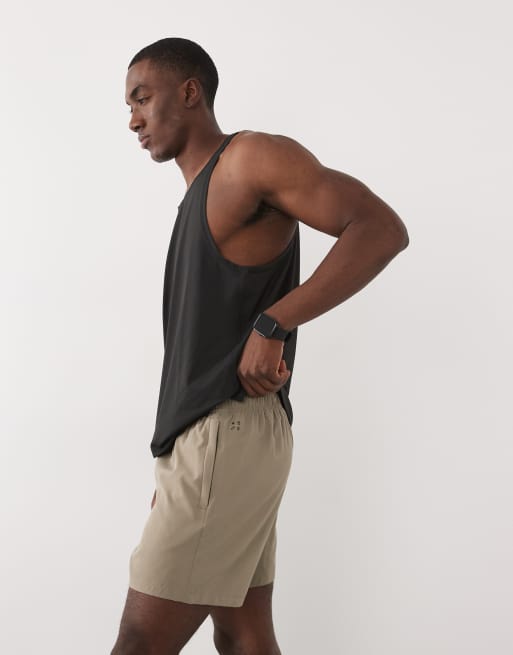 4505 - Icon - Sneldrogende trainingsshort van 13 cm met ritszakken in zandsteen beige, 3 van 5