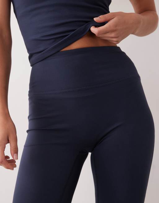 4505 Icon soft touch high waist slim kick yoga legging in midnight navy, 3 of 5