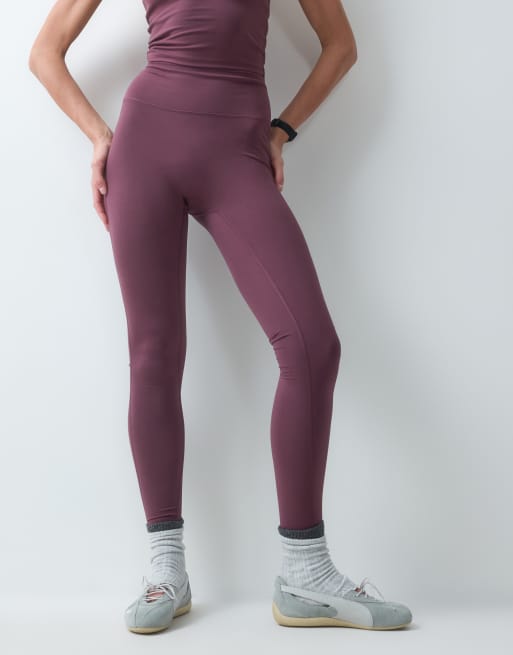 4505 Icon soft touch high waist yoga legging in plum, 2 of 5