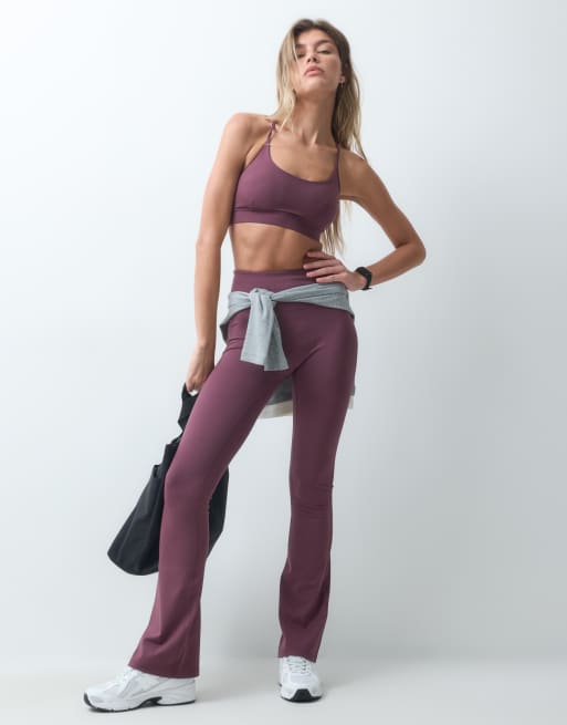 4505 Icon soft touch light support sports bra with adjustable straps in plum, 3 of 4