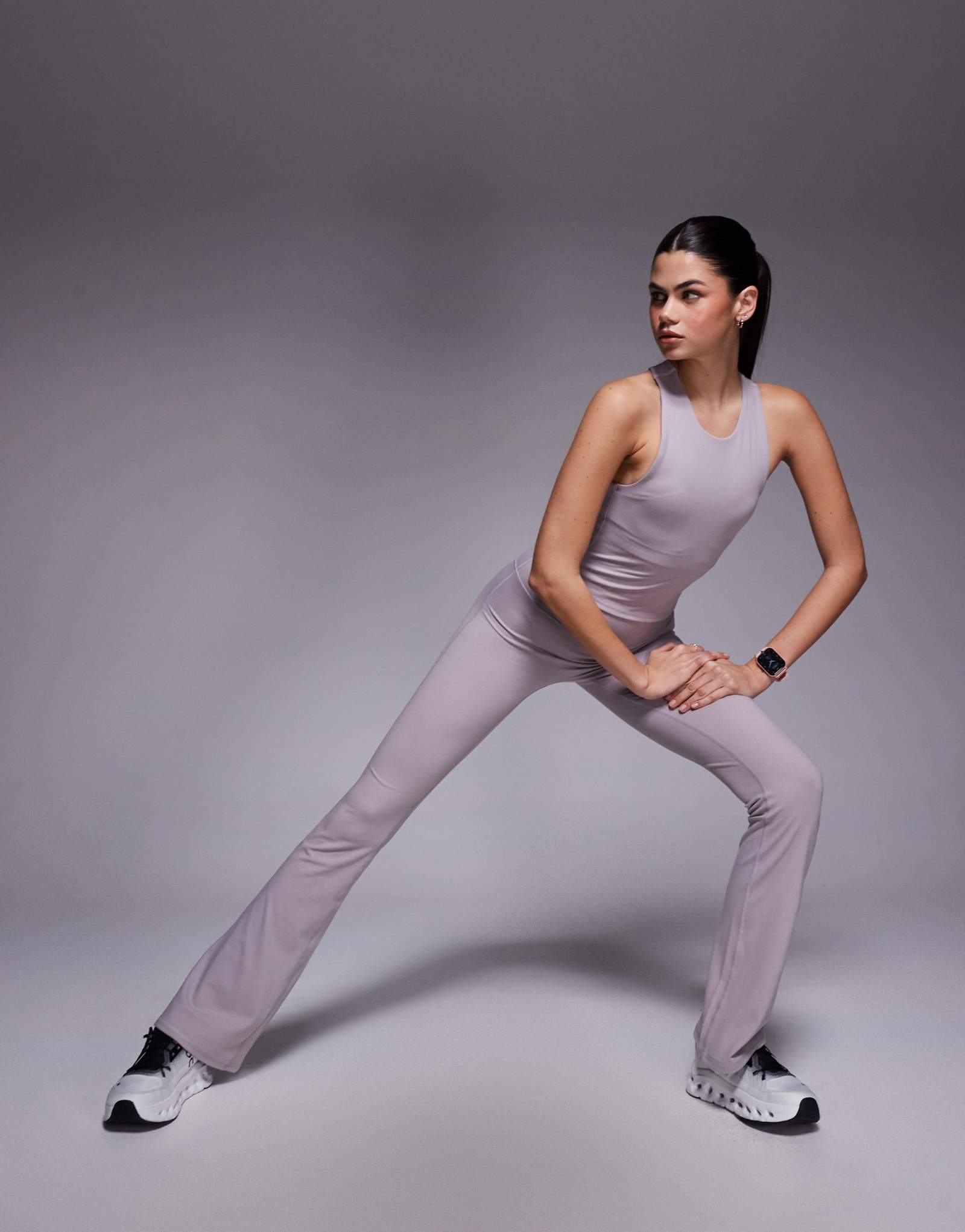 4505 Icon мягкая на ощупь майка с рельефной спинкой, бюстгальтером с полочкой и съемной подкладкой из ясеня