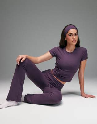 4505 Icon Soft Touch Studio Baby T-shirt In Purple