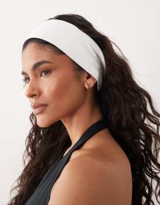 4505 Icon soft touch yoga wide headband in white white 1990₽